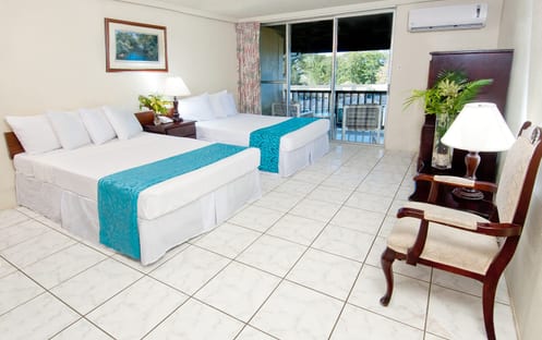 Standard Sea/Garden/Pool